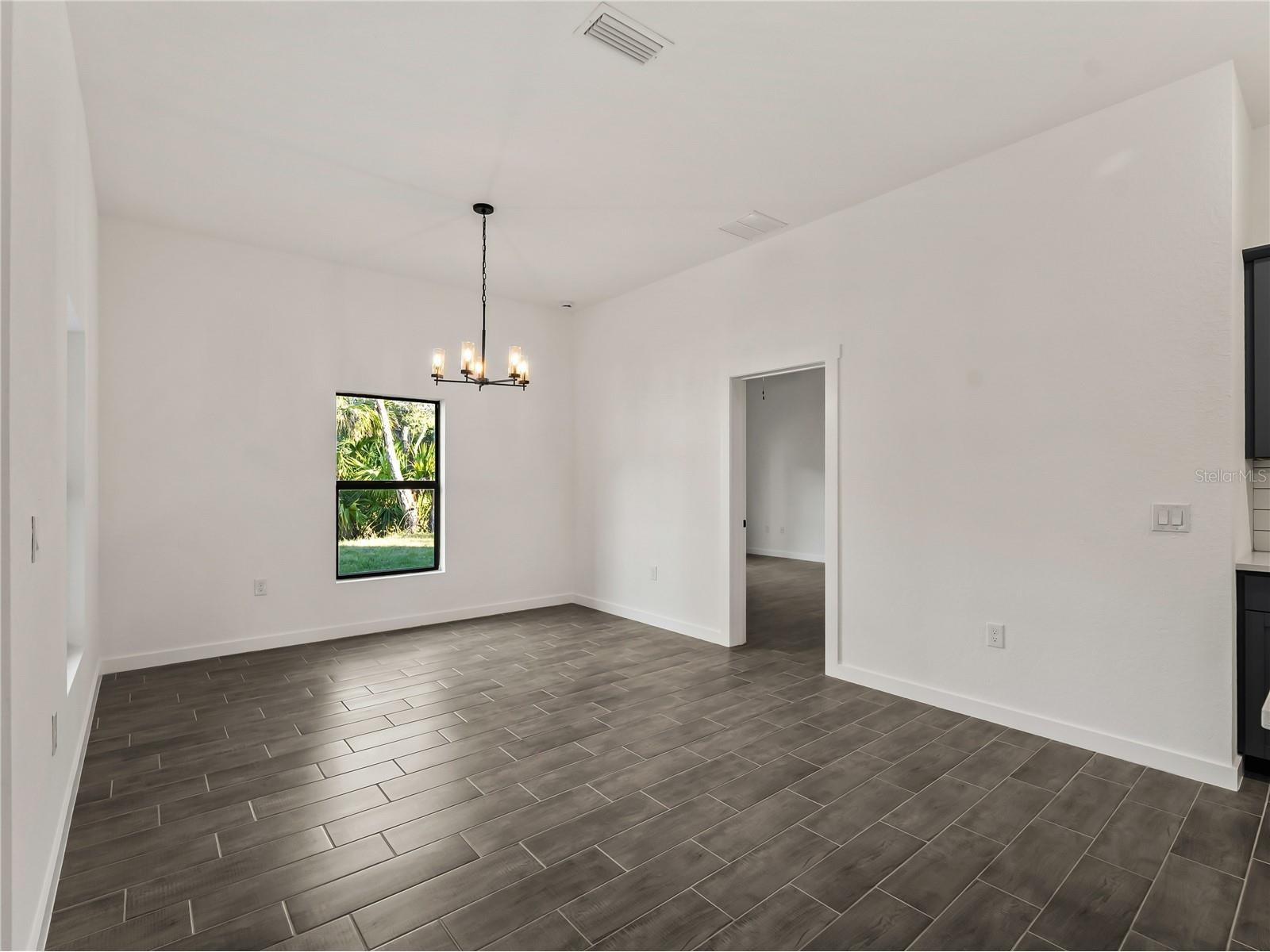 3855 Lamarque Avenue North Port FL 34286 C7522719 image18