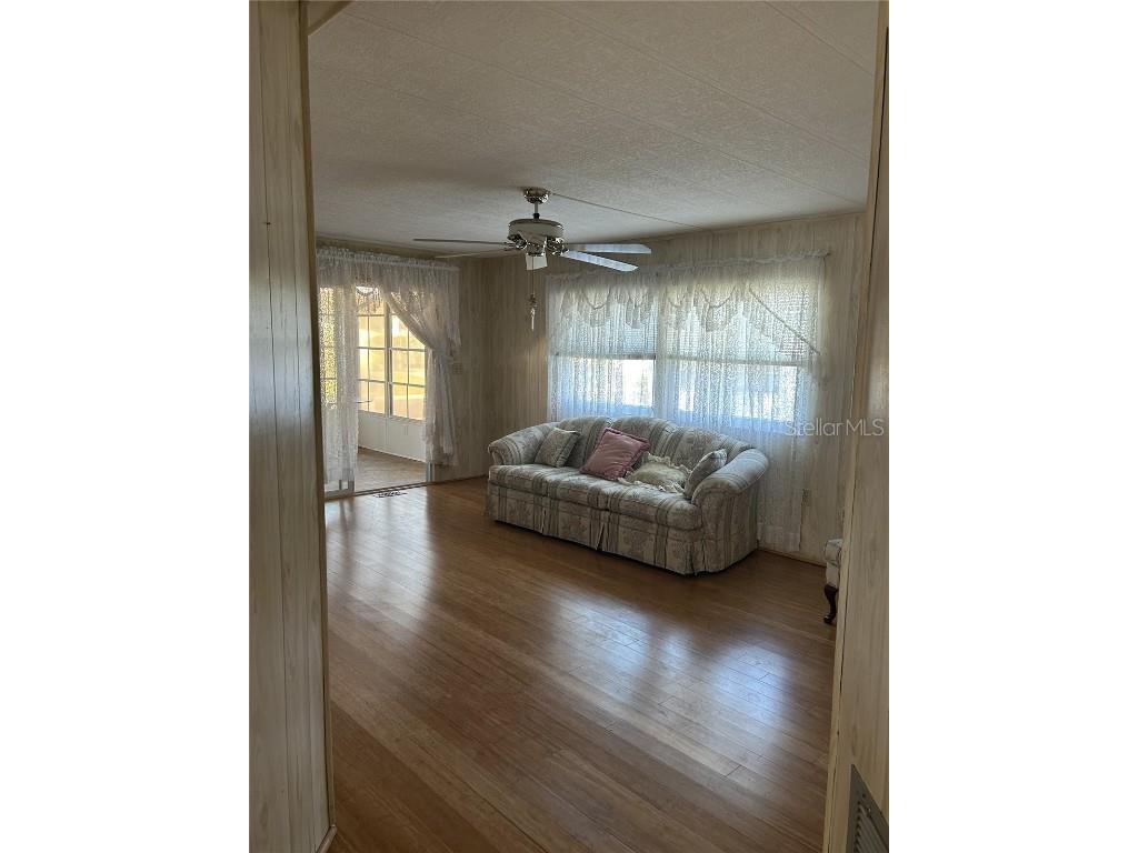38552 Monet Drive Zephyrhills FL 33540 TB8320337 image20