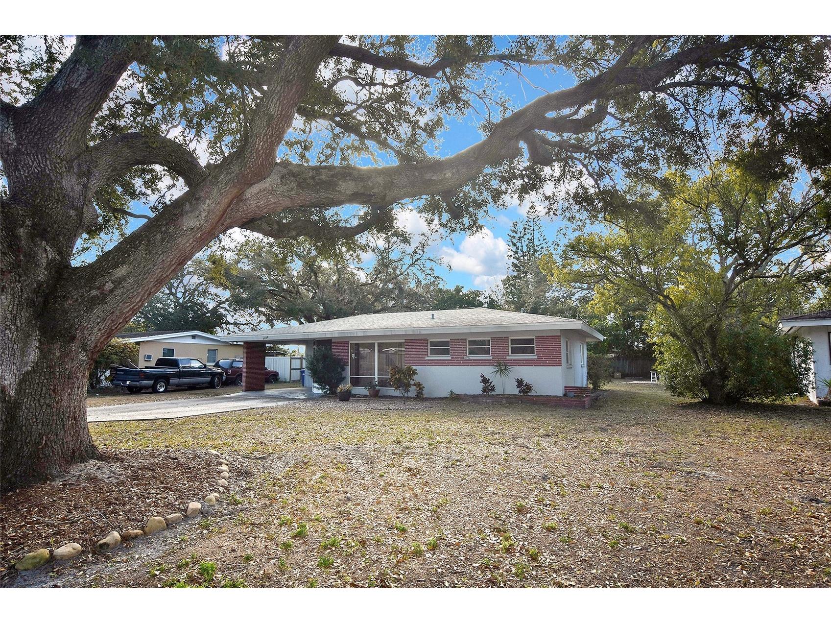 3856 27th Parkway Sarasota FL 34235 A4682653 image1