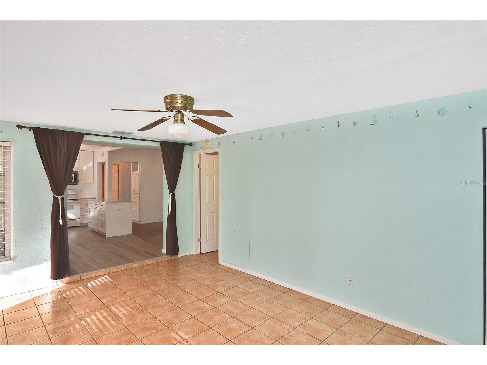 3856 27th Parkway Sarasota FL 34235 A4682653 image26