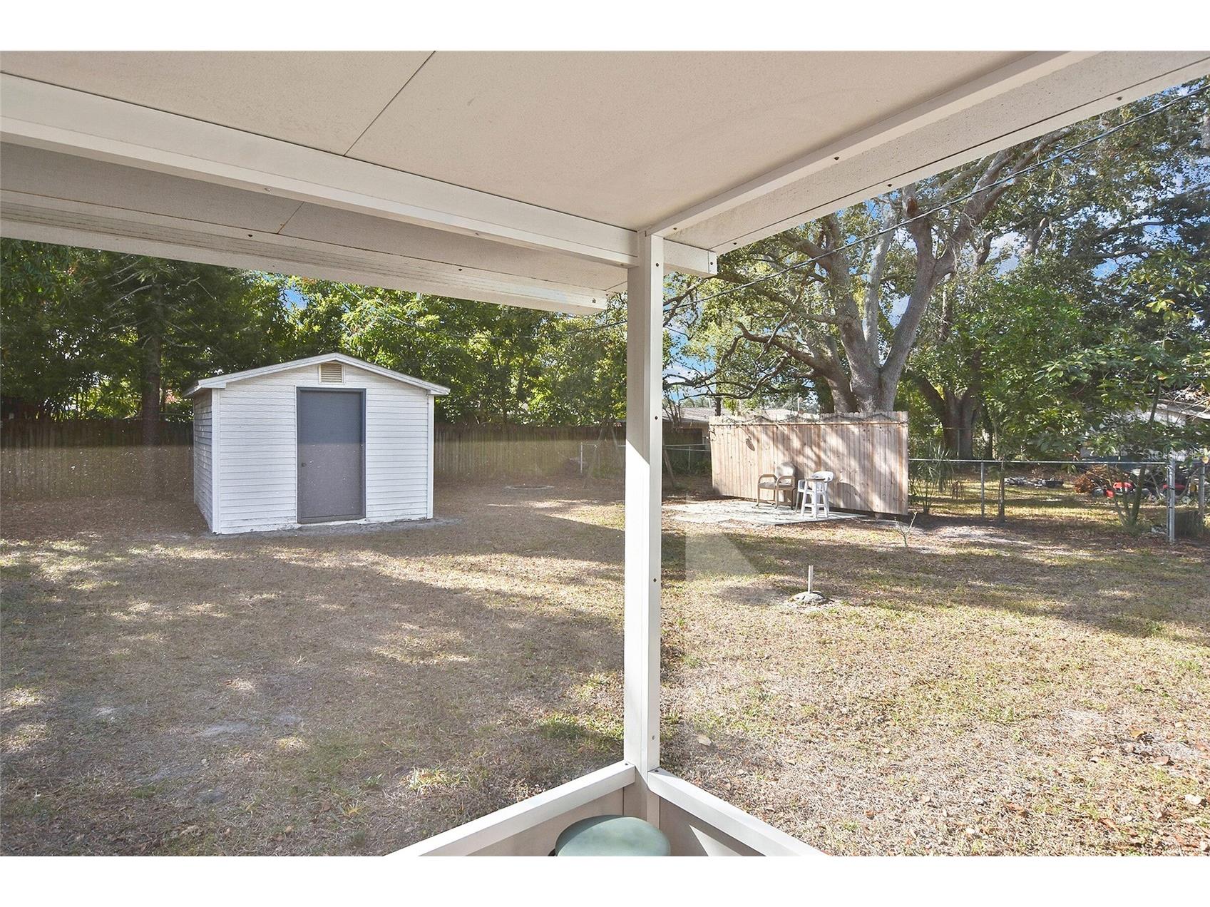 3856 27th Parkway Sarasota FL 34235 A4682653 image32