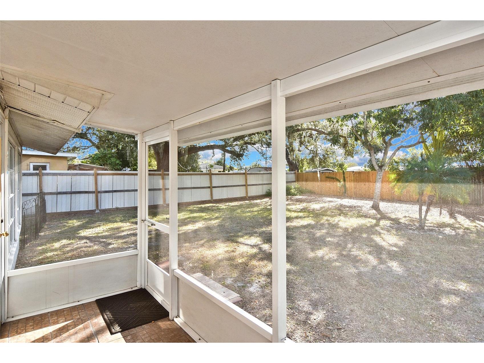 3856 27th Parkway Sarasota FL 34235 A4682653 image34