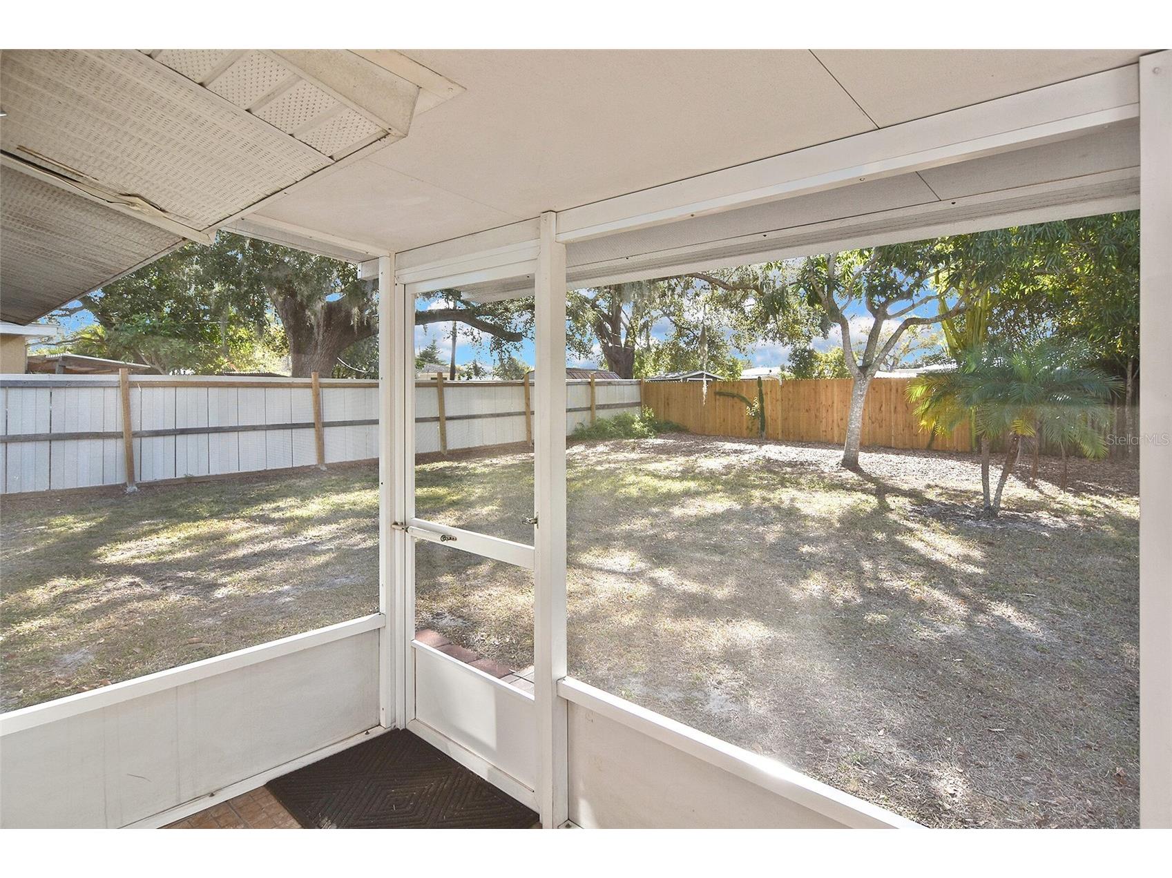 3856 27th Parkway Sarasota FL 34235 A4682653 image36