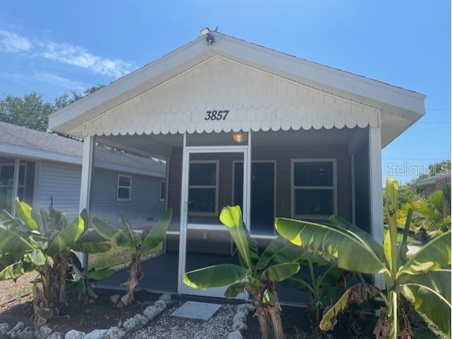 3857 Almond Avenue Sarasota FL 34234 A4614584 image1