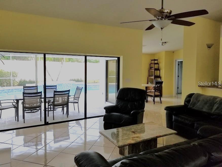 3857 Kingston Boulevard Sarasota FL 34238 A4687828 image11