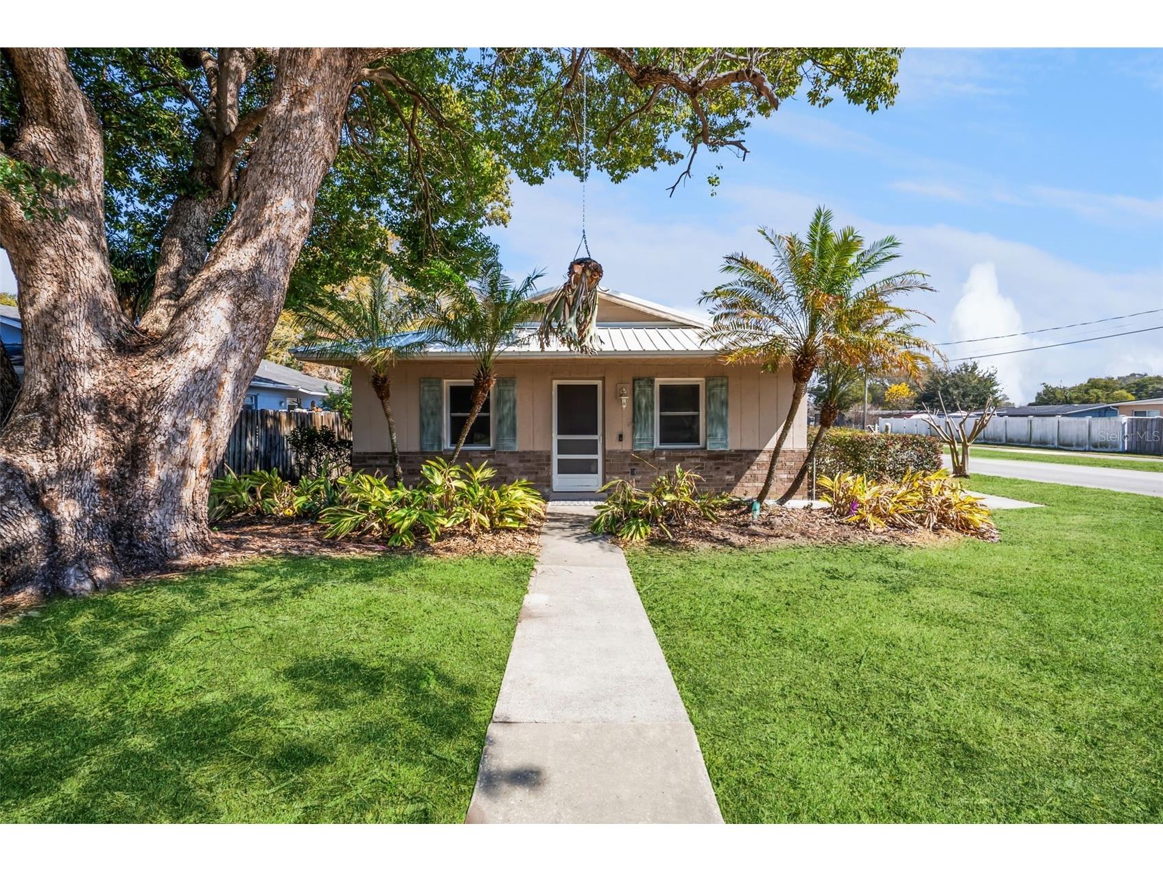 3857 Martin Street Orlando FL 32806 OM719499 image1