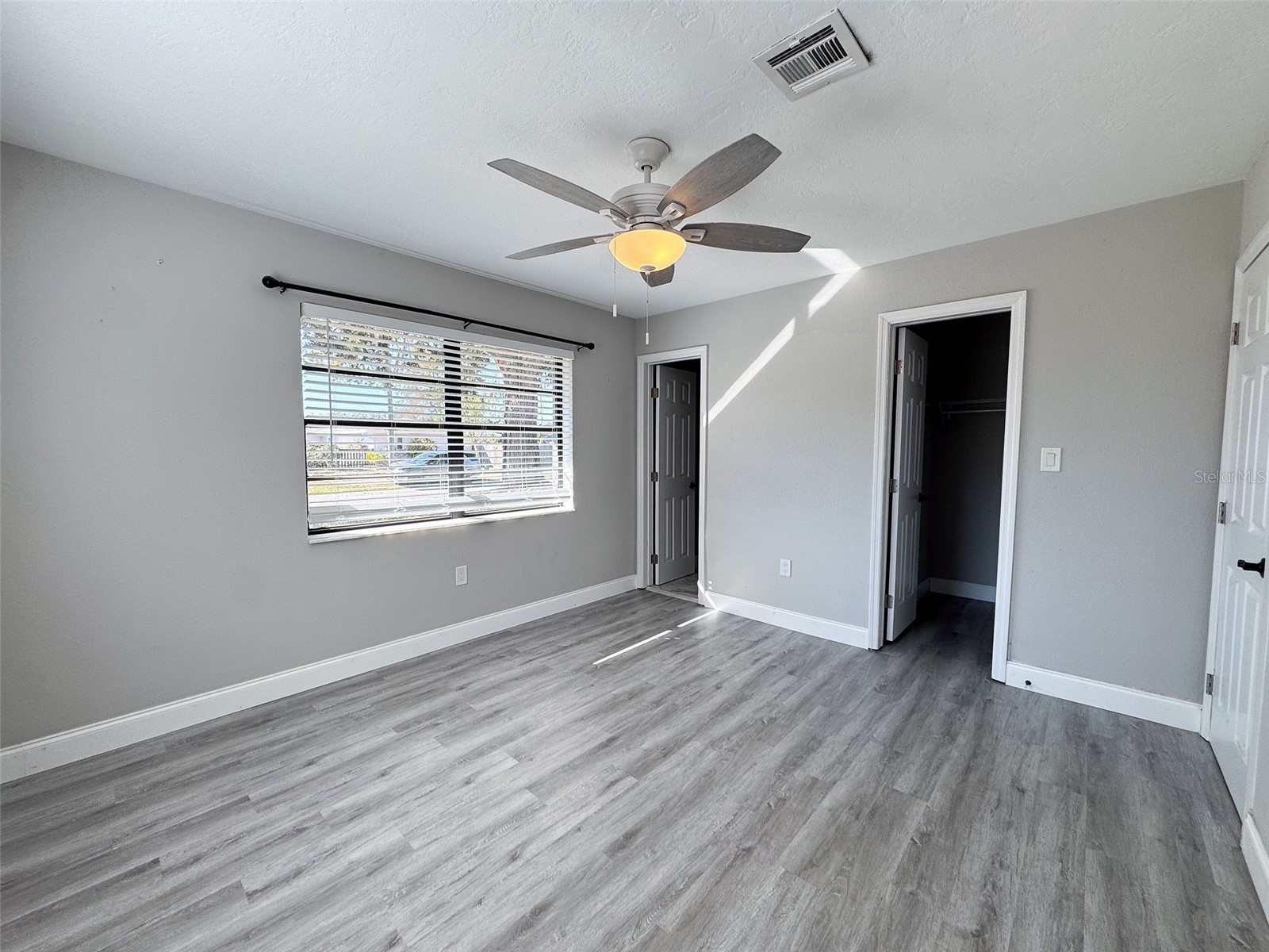 3857 Woodrow Ridge Street Sarasota FL 34233 A4683318 image15