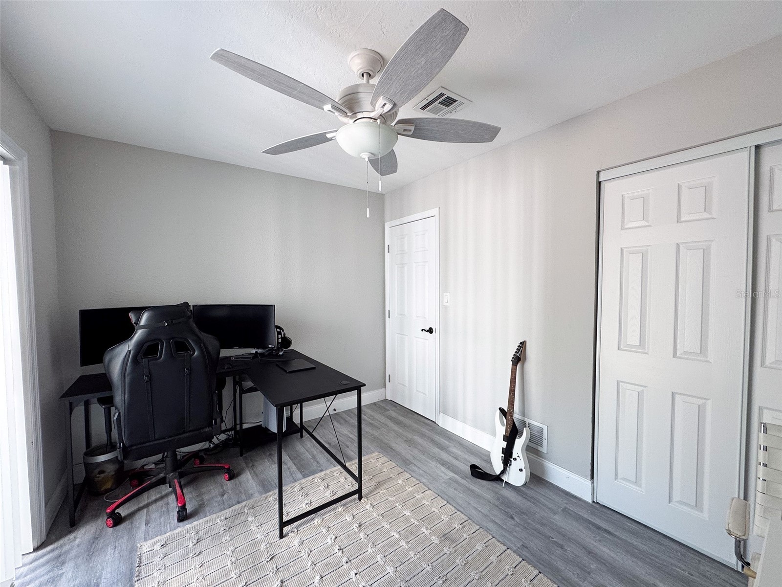 3857 Woodrow Ridge Street Sarasota FL 34233 A4683318 image18