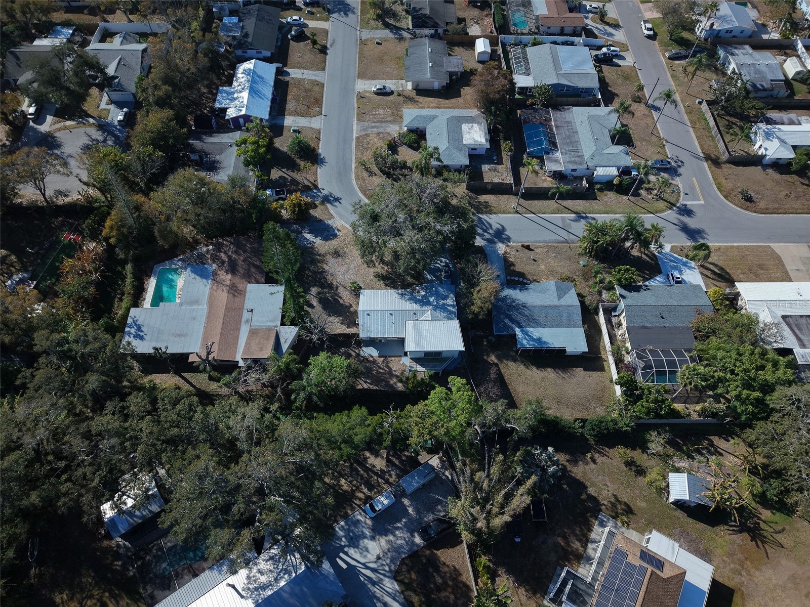 3857 Woodrow Ridge Street Sarasota FL 34233 A4683318 image32