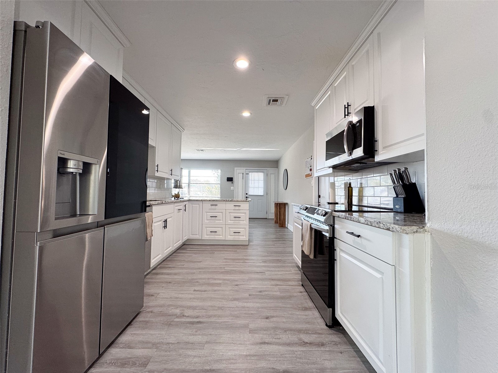 3857 Woodrow Ridge Street Sarasota FL 34233 A4683318 image5