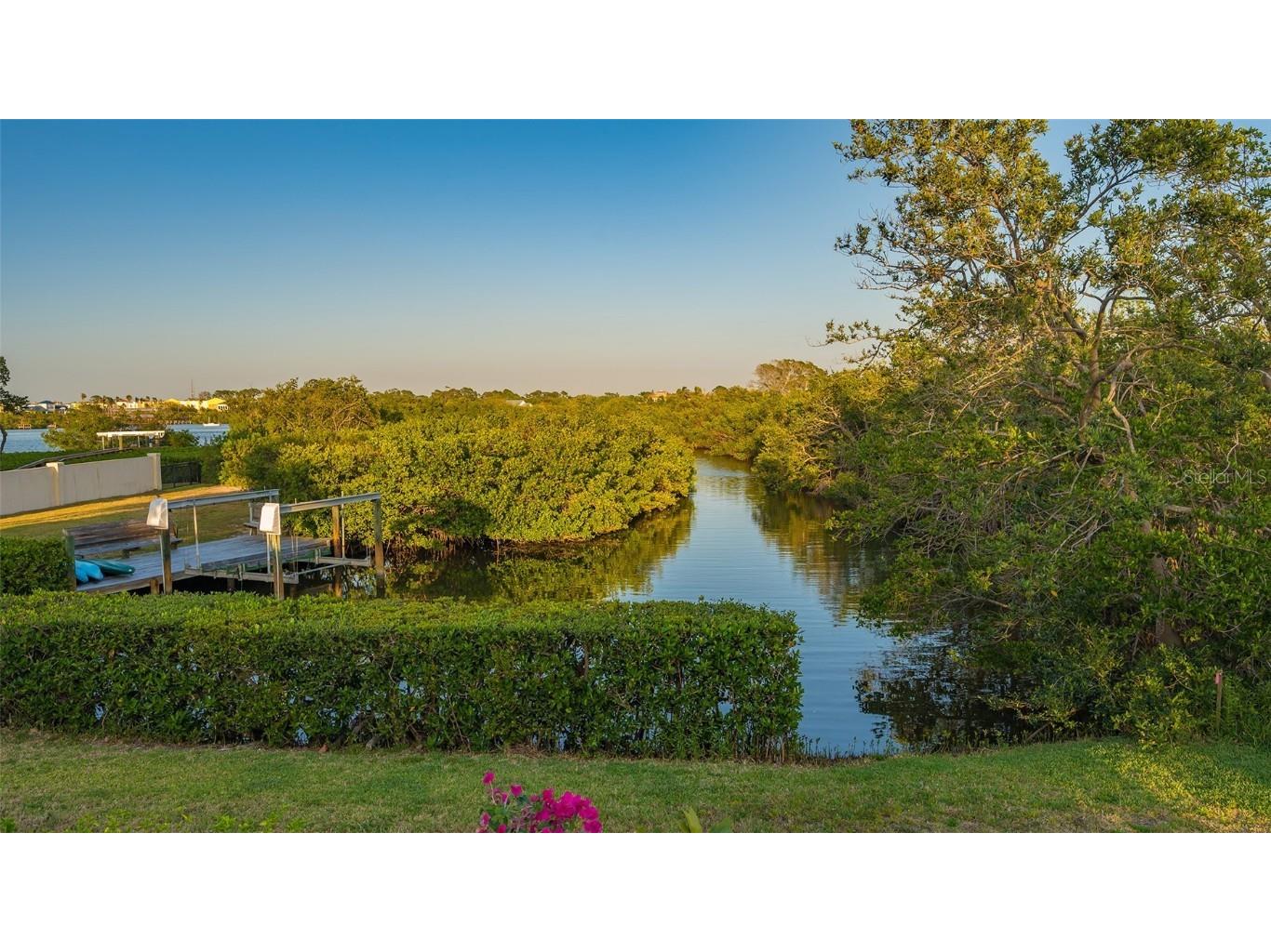 3858 Casey Key Nokomis FL 34275 - INTERCOASTAL WATER WAY ICW A4634966 image13