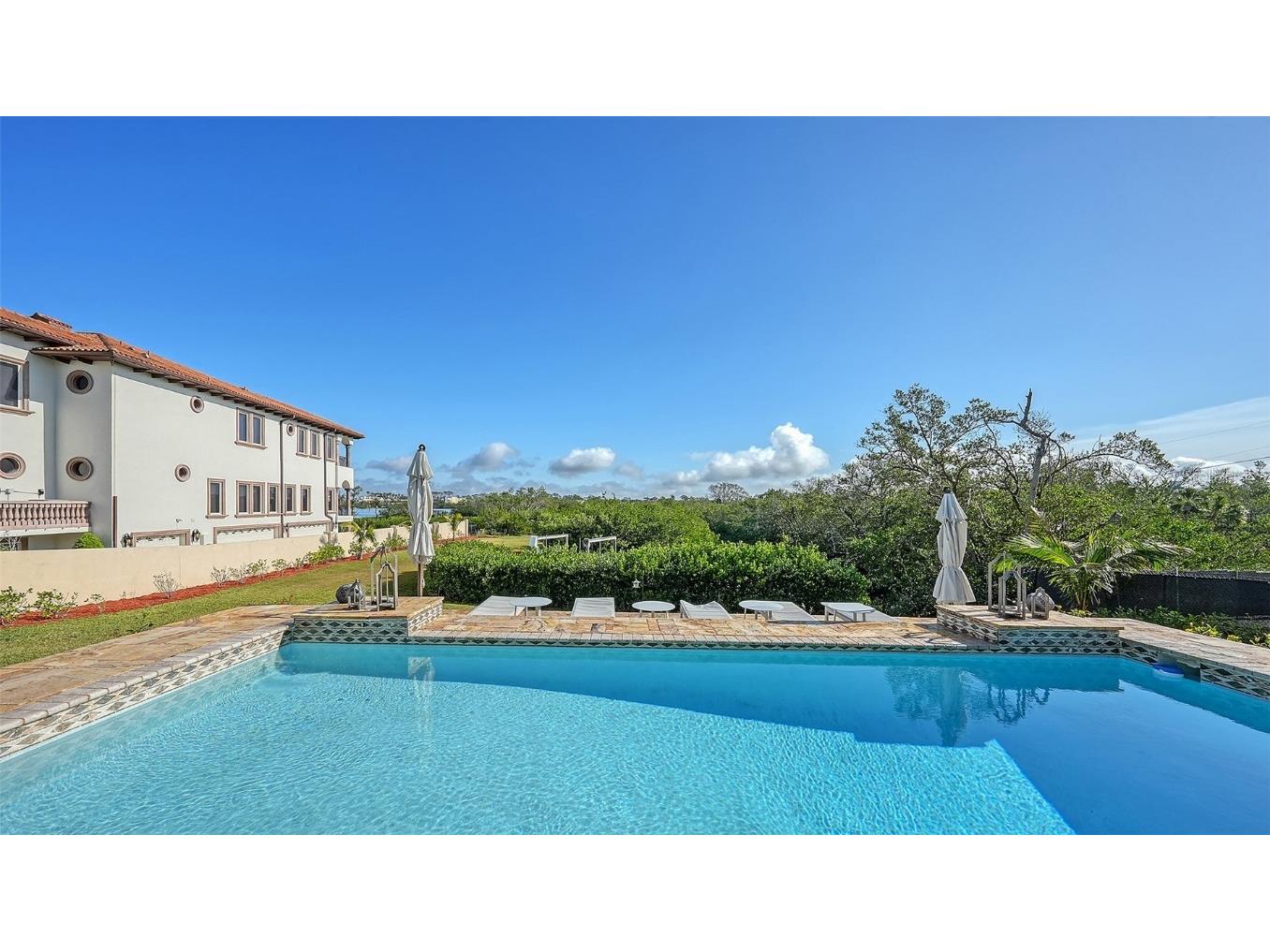 3858 Casey Key Nokomis FL 34275 - INTERCOASTAL WATER WAY ICW A4634966 image34