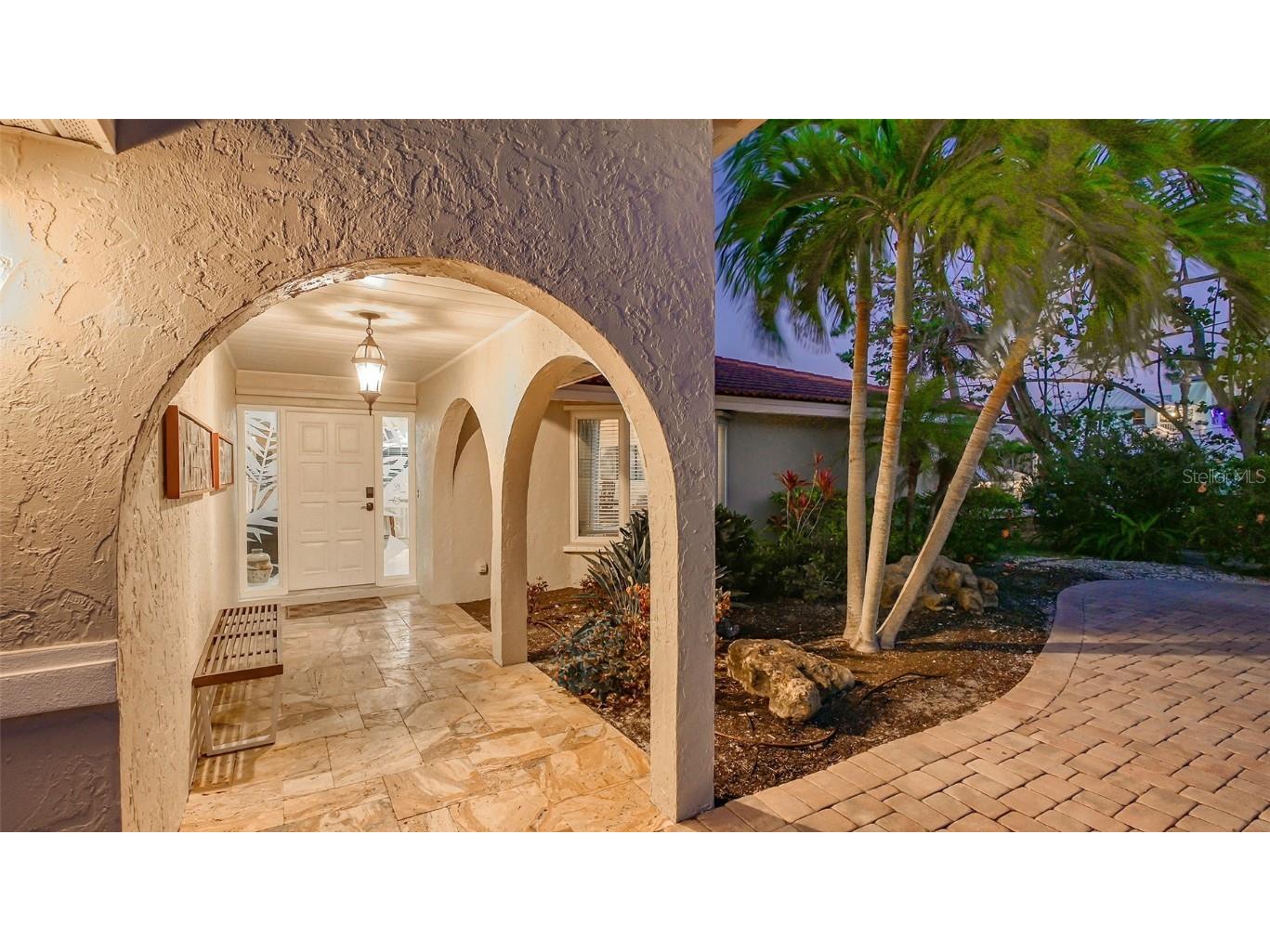 3858 Casey Key Nokomis FL 34275 - INTERCOASTAL WATER WAY ICW A4634966 image9