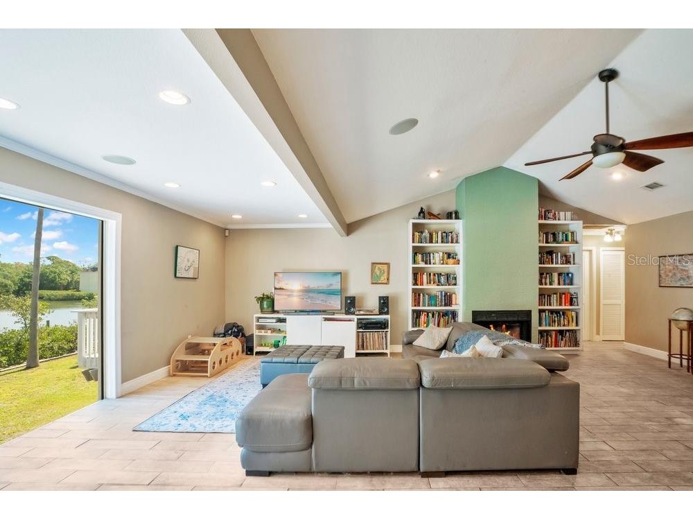 3858 Shore Boulevard Oldsmar FL 34677 TB8506221 image10