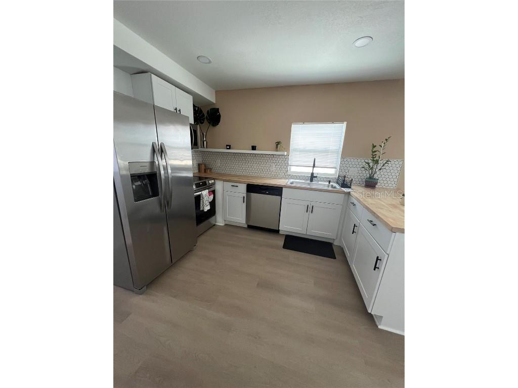 3859 9th Avenue S Saint Petersburg FL 33711 TB8389610 image12