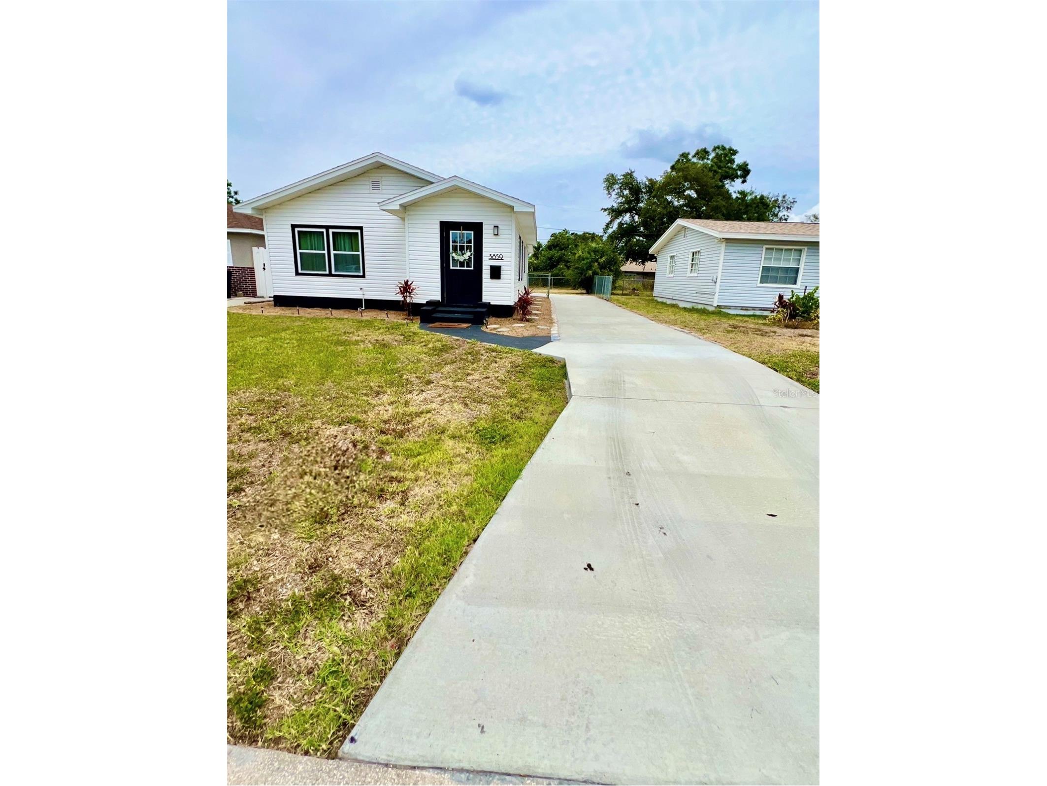 3859 9th Avenue S Saint Petersburg FL 33711 TB8505570 image1
