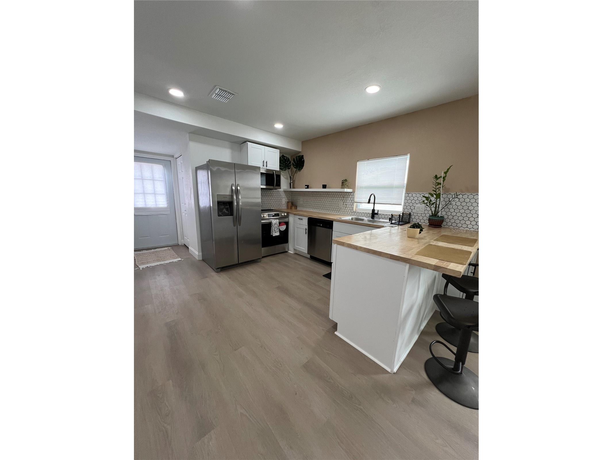 3859 9th Avenue S Saint Petersburg FL 33711 TB8505570 image28