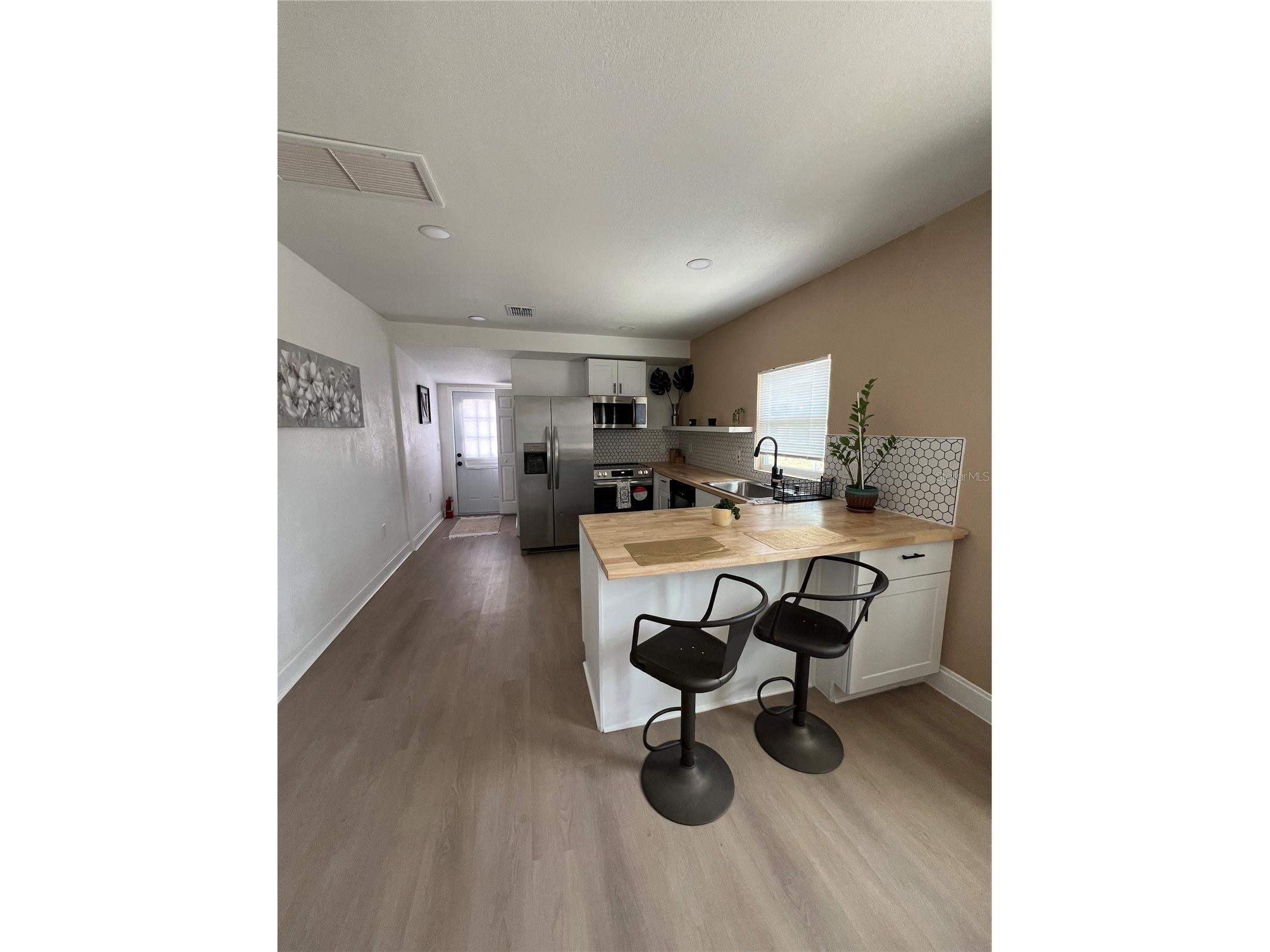 3859 9th Avenue S Saint Petersburg FL 33711 TB8505570 image8