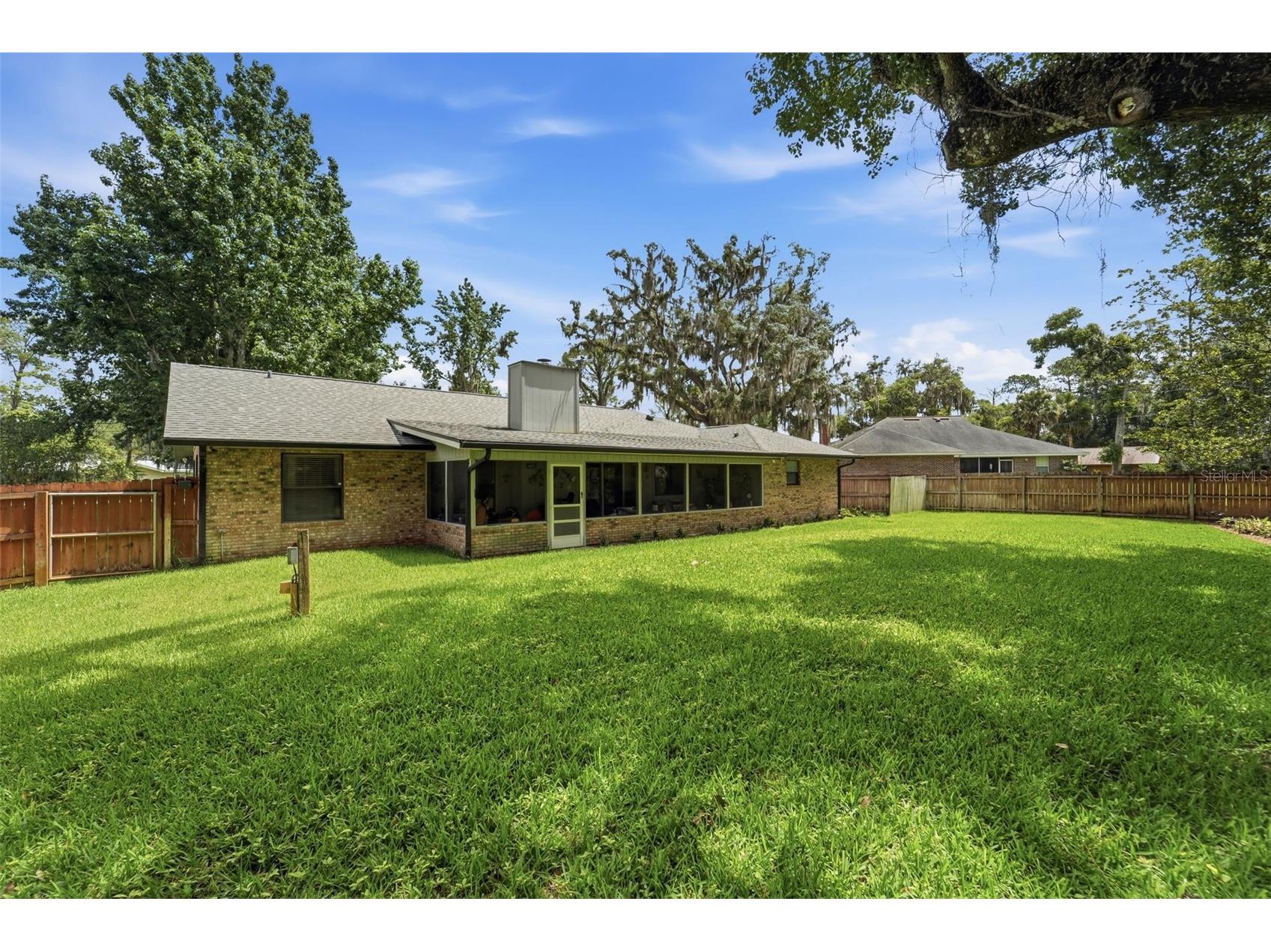 386 Lake Charles Road Deland FL 32724 V4949517 image34