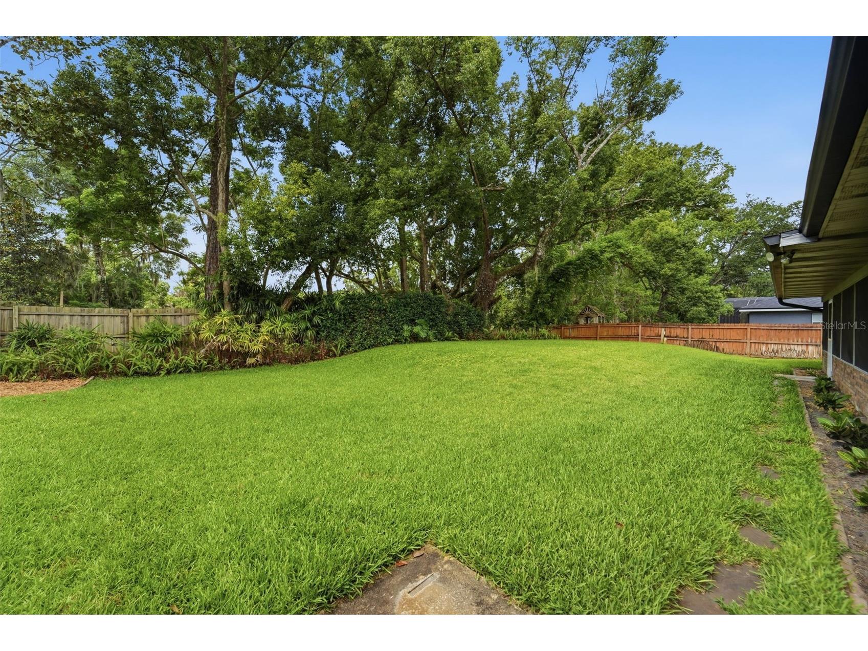 386 Lake Charles Road Deland FL 32724 V4949517 image36