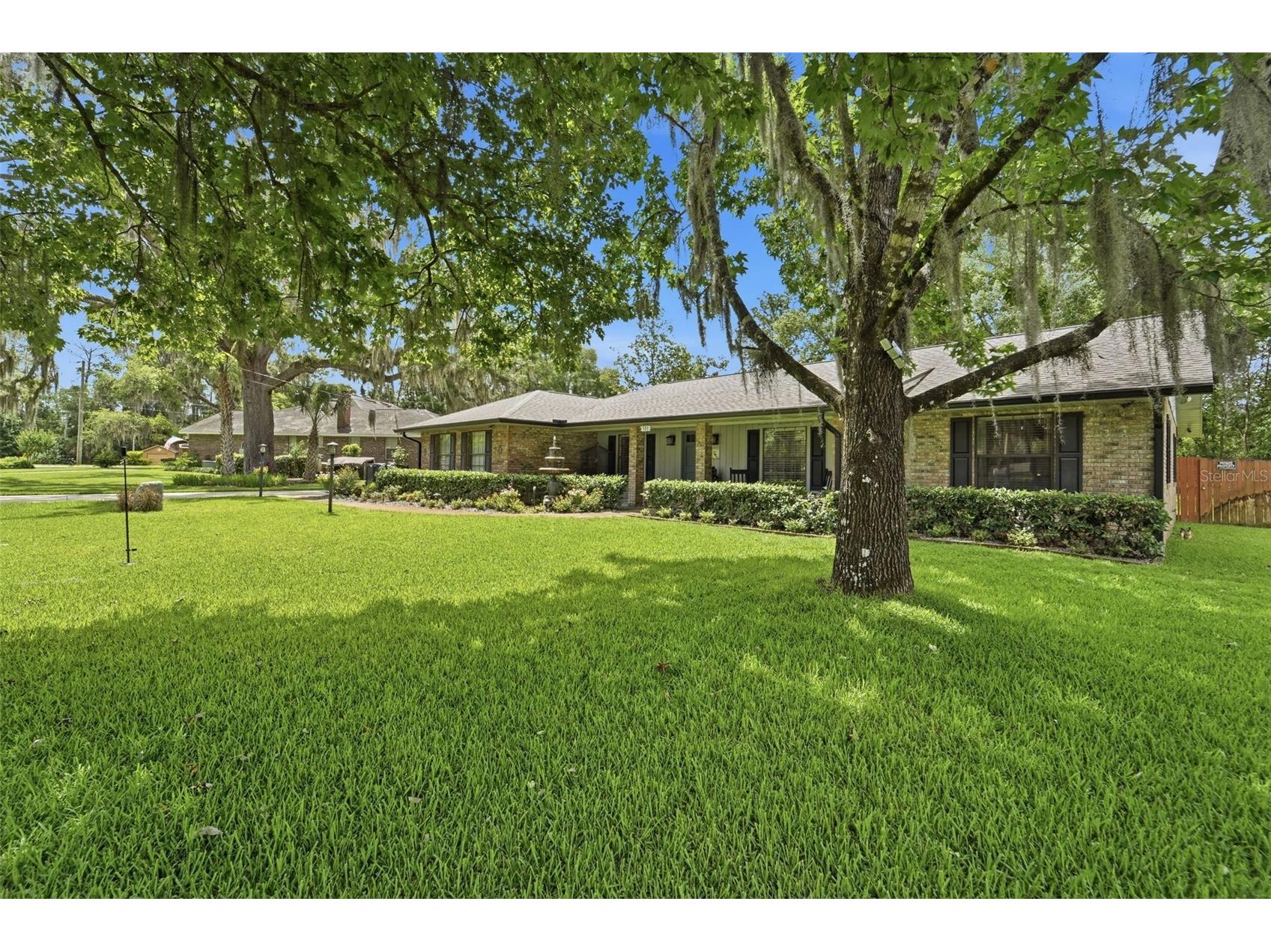 386 Lake Charles Road Deland FL 32724 V4949517 image4