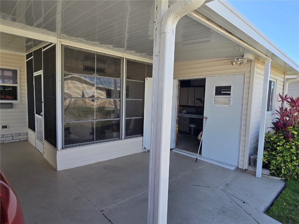 386 Townbridge Drive Haines City FL 33844 - LAKE HENRY P4934014 image4