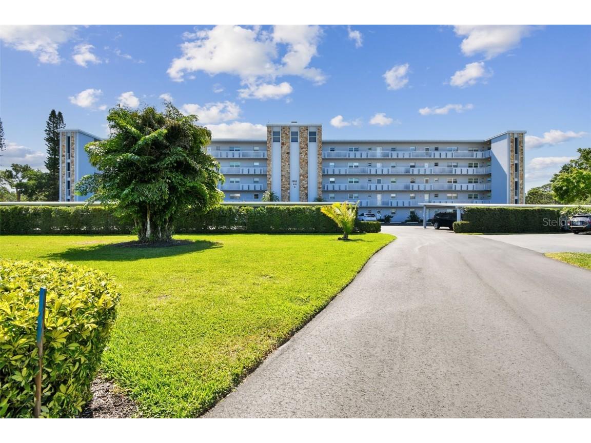 3860 Ironwood Lane #204G Bradenton FL 34209 A4609475 image1