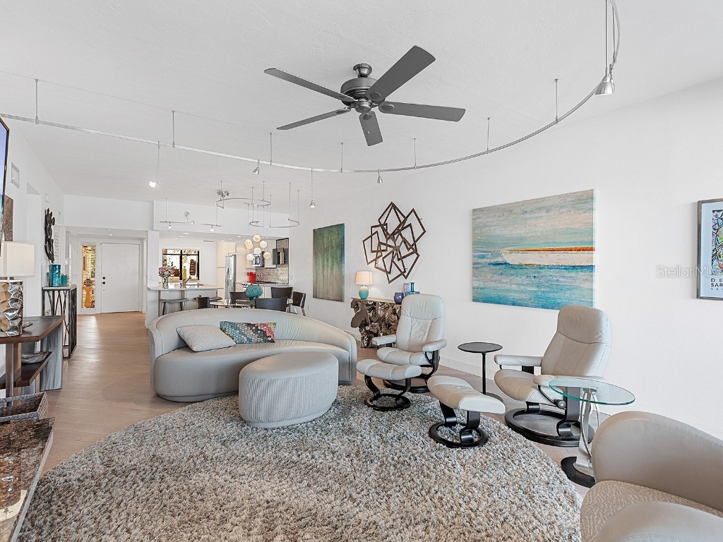 3860 Mariners Way #413 Cortez FL 34215 A4671239 image12