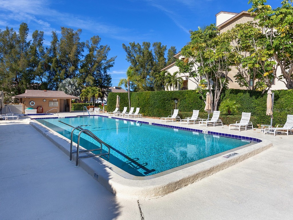 3860 Mariners Way #413 Cortez FL 34215 A4671239 image36