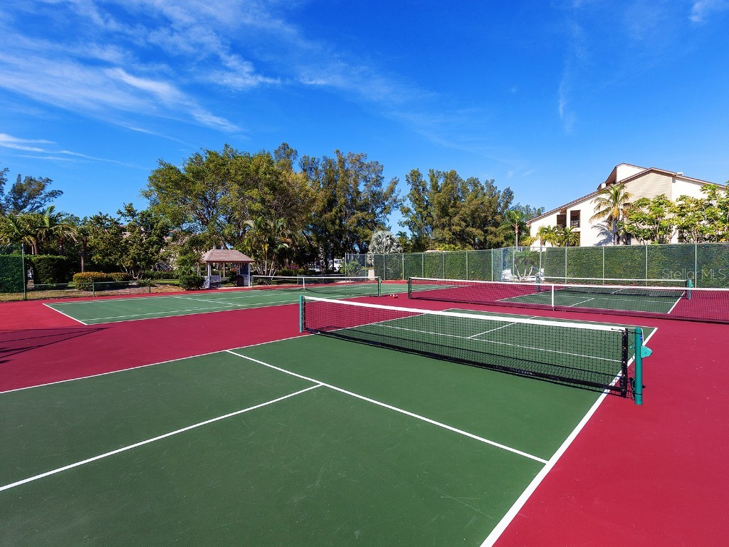 3860 Mariners Way #413 Cortez FL 34215 A4671239 image38