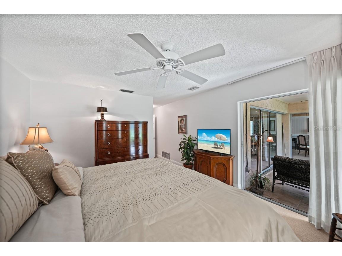 3861 El Poinier Court #8723 Sarasota FL 34232 C7517215 image28