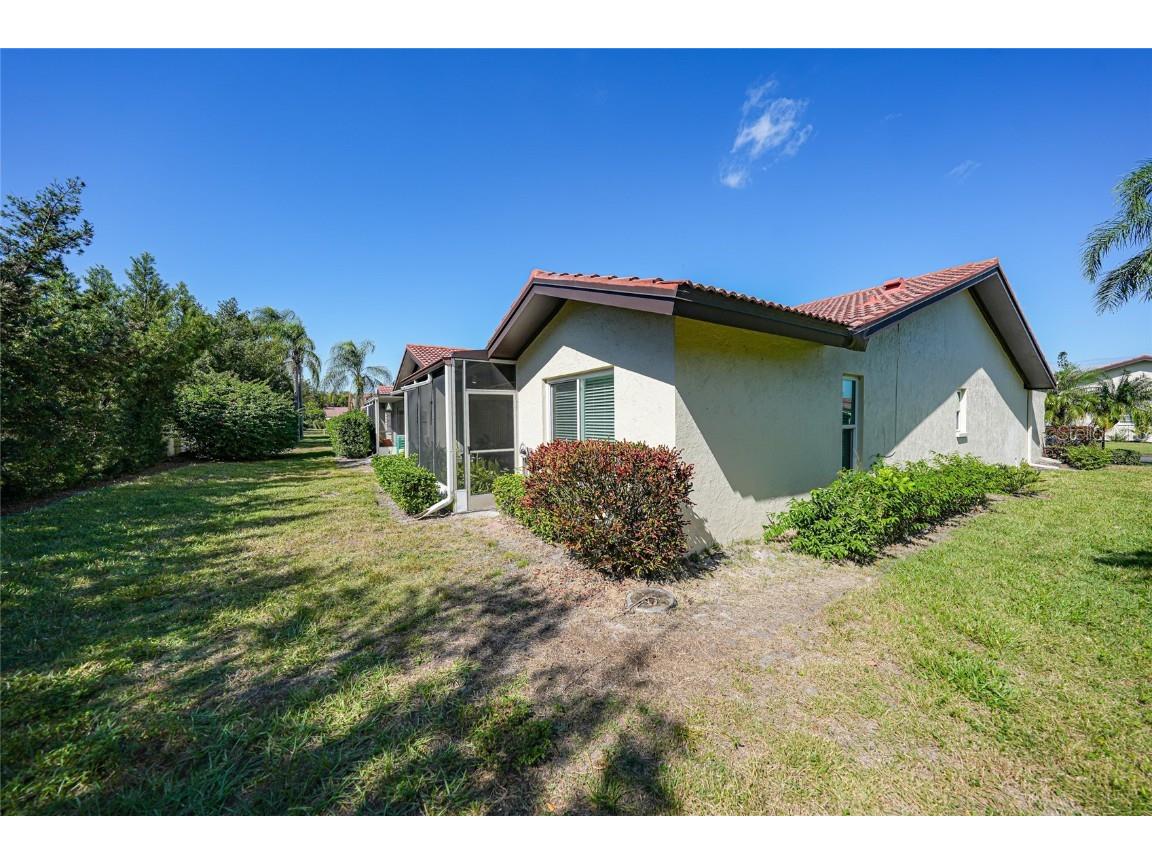 3861 El Poinier Court #8723 Sarasota FL 34232 C7517215 image32