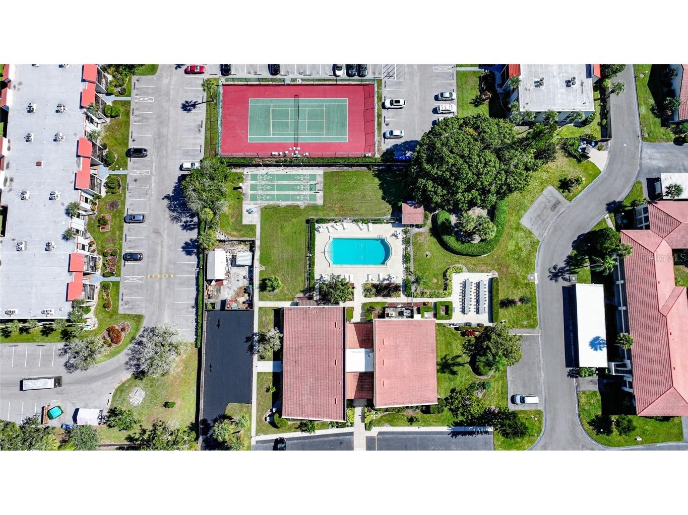 3861 El Poinier Court #8723 Sarasota FL 34232 C7517215 image37