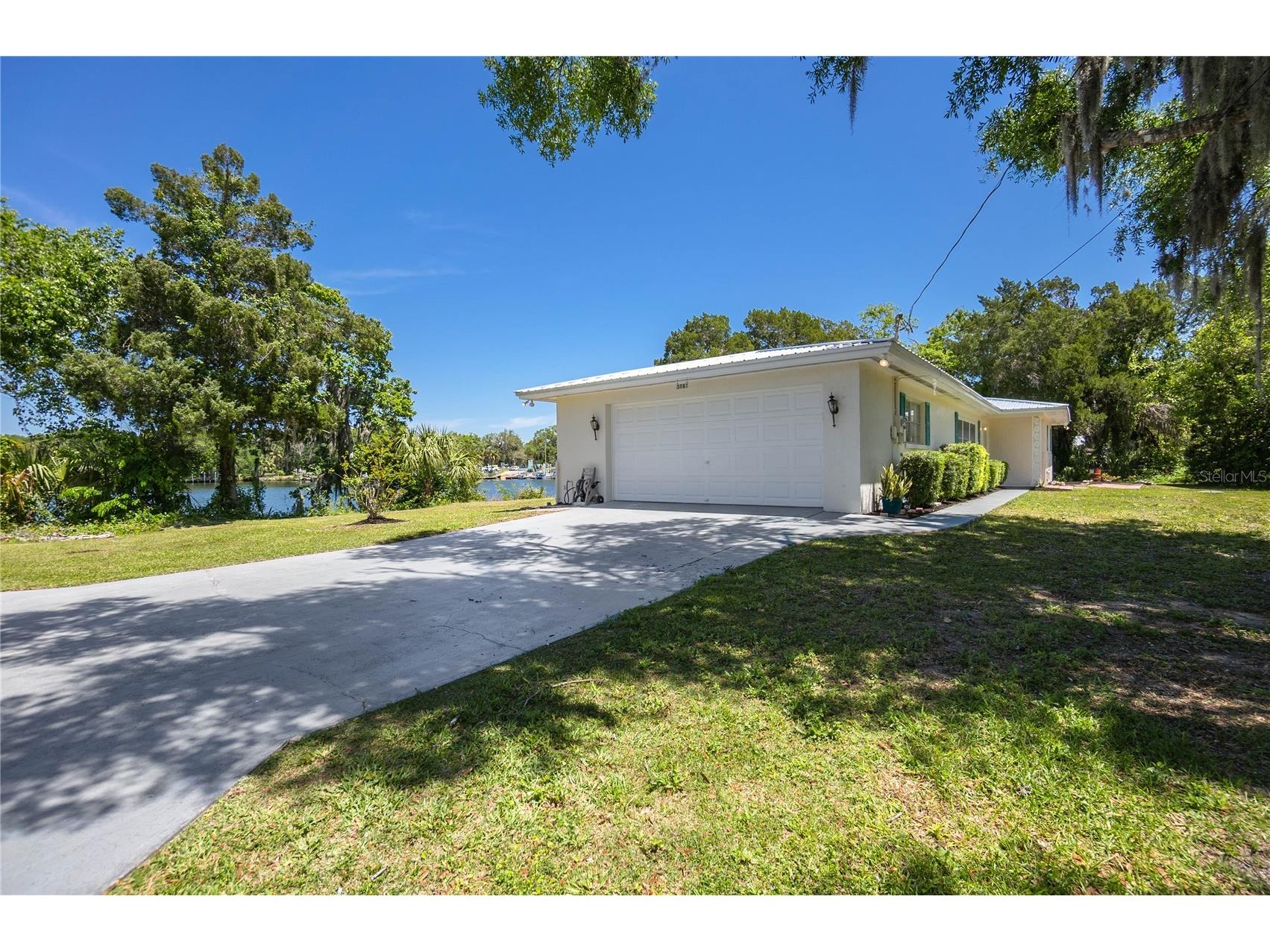 3861 N Ringdove Point Crystal River FL 34428 - INDIAN LAKE & CRYSTAL RIVER A4684422 image3