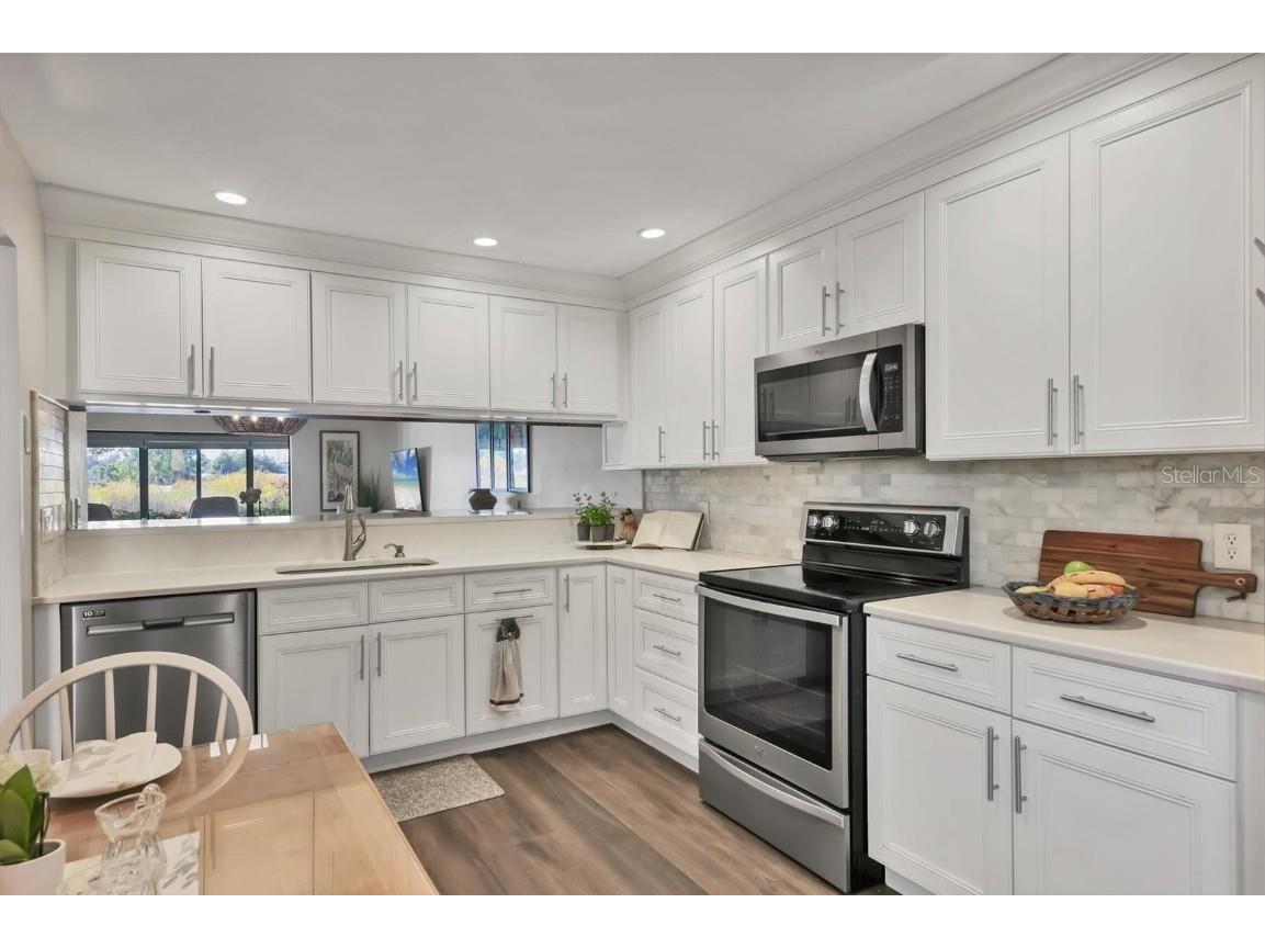 3861 Wilshire Circle W #115 Sarasota FL 34238 A4672936 image13