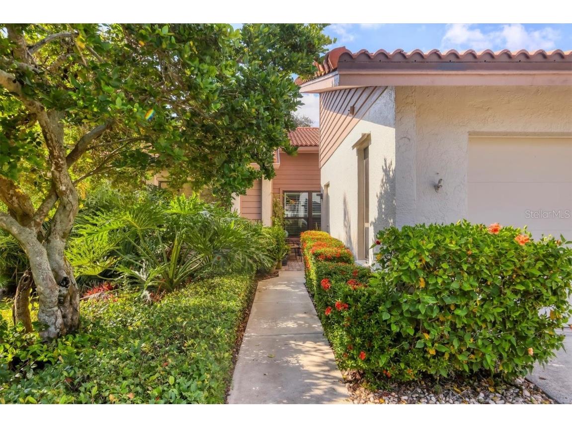 3861 Wilshire Circle W #115 Sarasota FL 34238 A4672936 image2