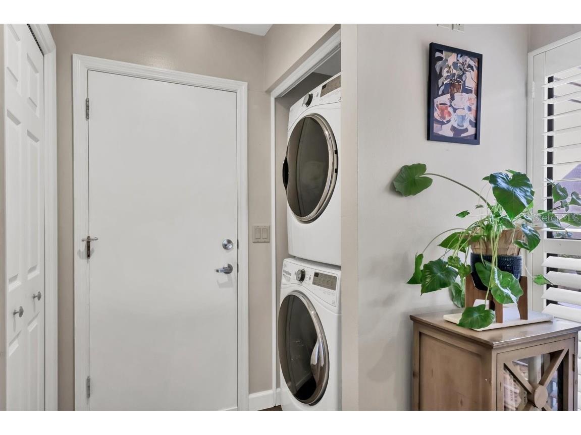 3861 Wilshire Circle W #115 Sarasota FL 34238 A4672936 image37