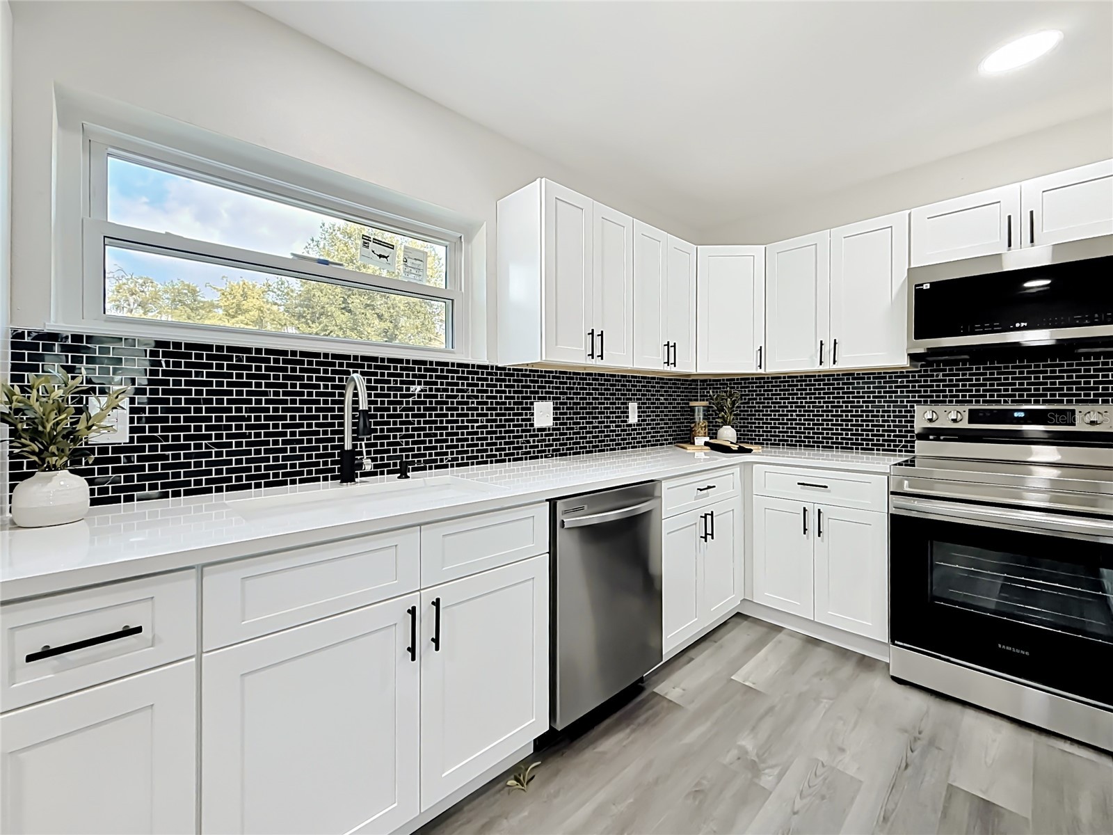 38611 Marshall Street Umatilla FL 32784 V4948967 image9
