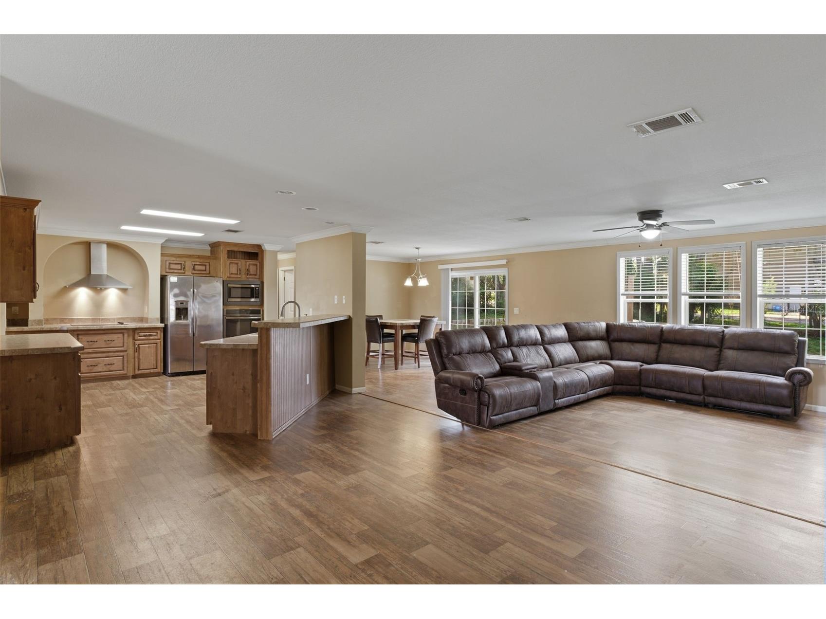 38616 Coleen Avenue Zephyrhills FL 33540 A4688629 image13