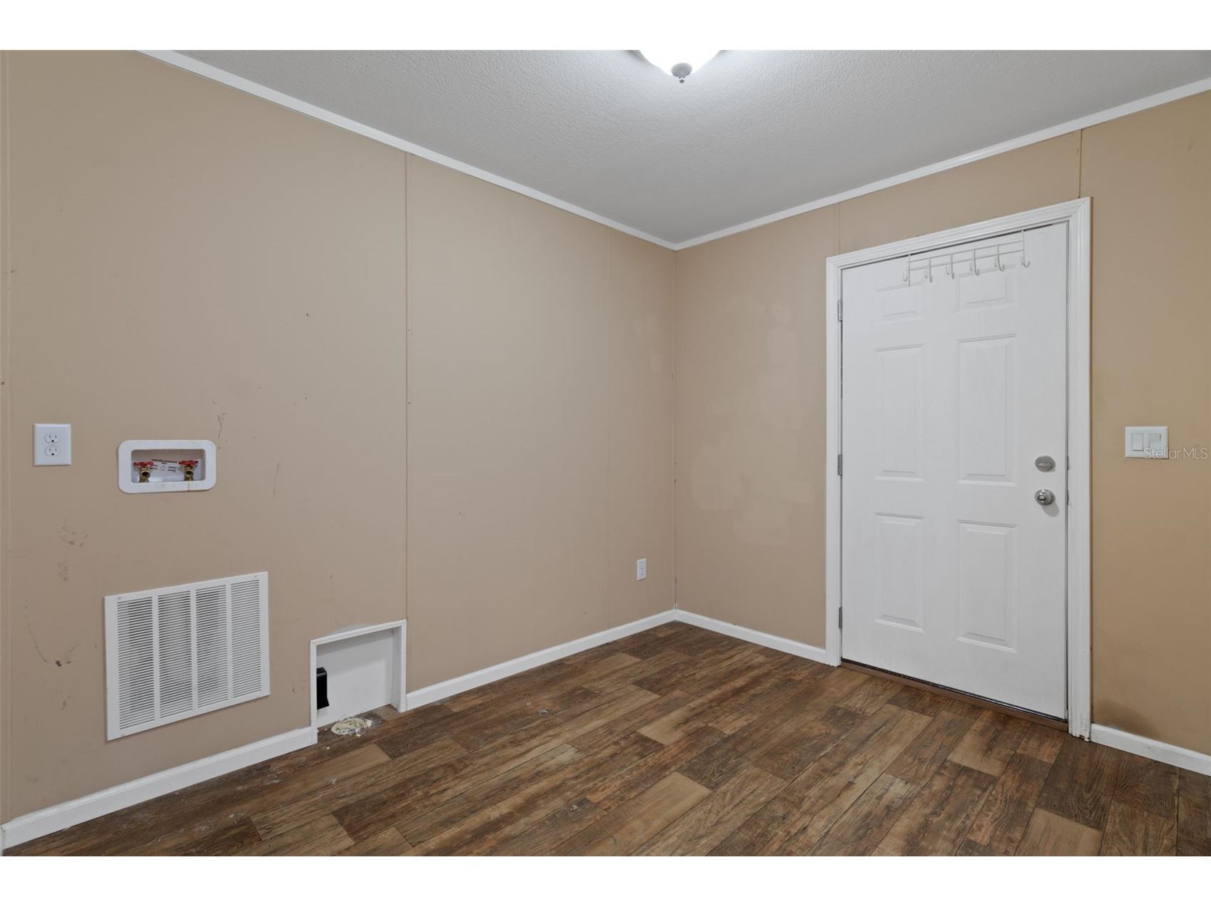 38616 Coleen Avenue Zephyrhills FL 33540 A4688629 image51
