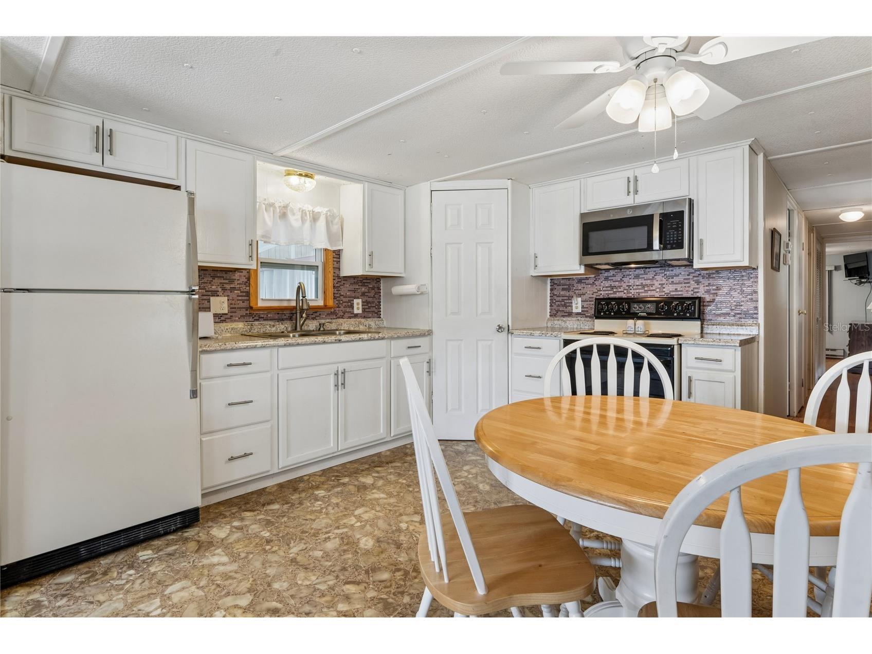 38618 Remora Avenue #92 Zephyrhills FL 33542 TB8471638 image12
