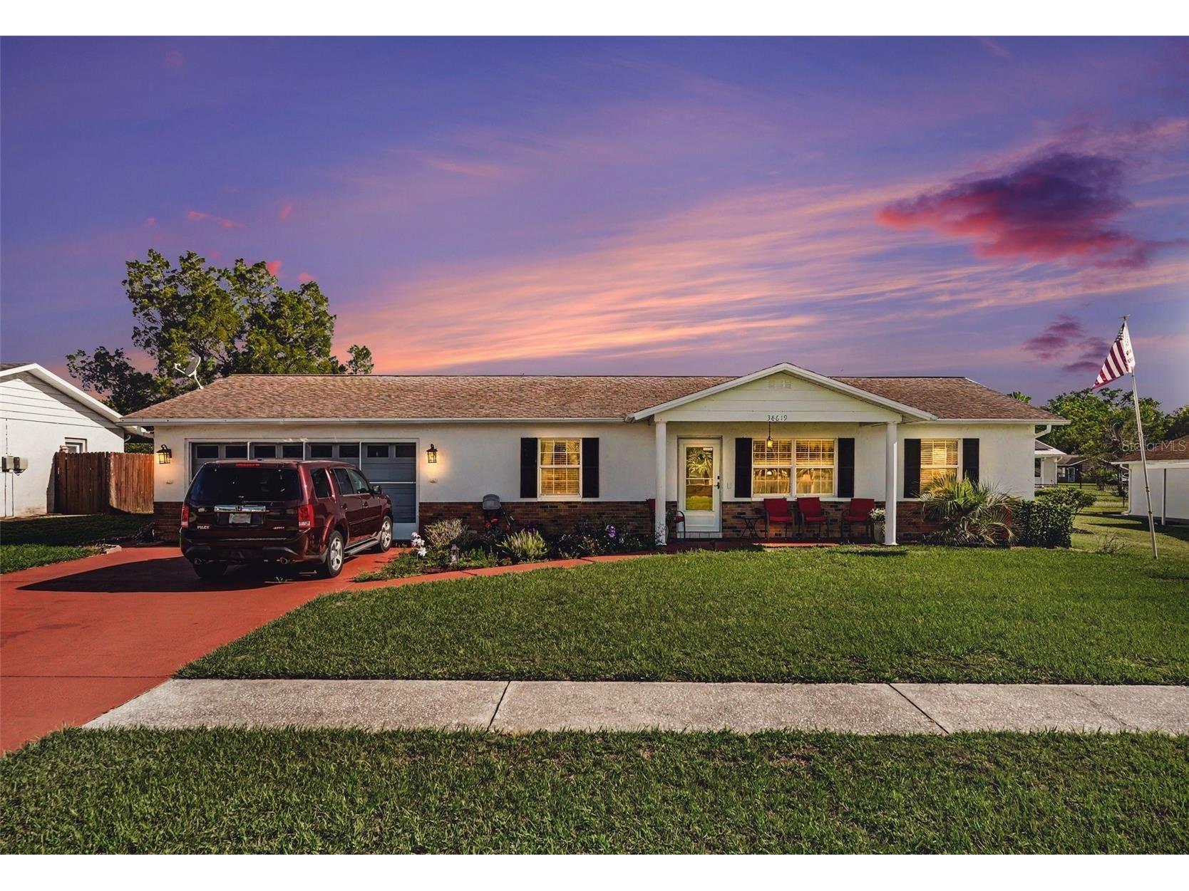 38619 Trellis Avenue Zephyrhills FL 33540 TB8516390 image1