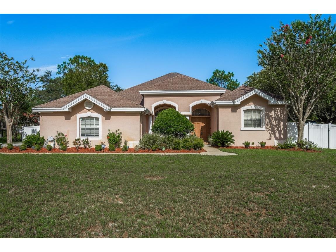 3862 Oakleaf Circle Tarpon Springs FL 34688 U8208406 image1