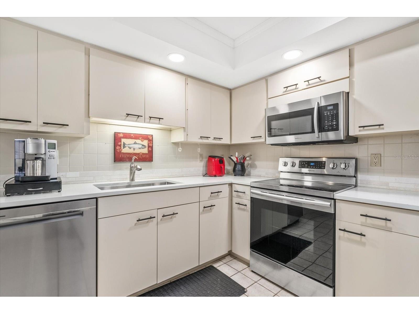 3862 Wilshire Circle W #107 Sarasota FL 34238 A4688140 image11