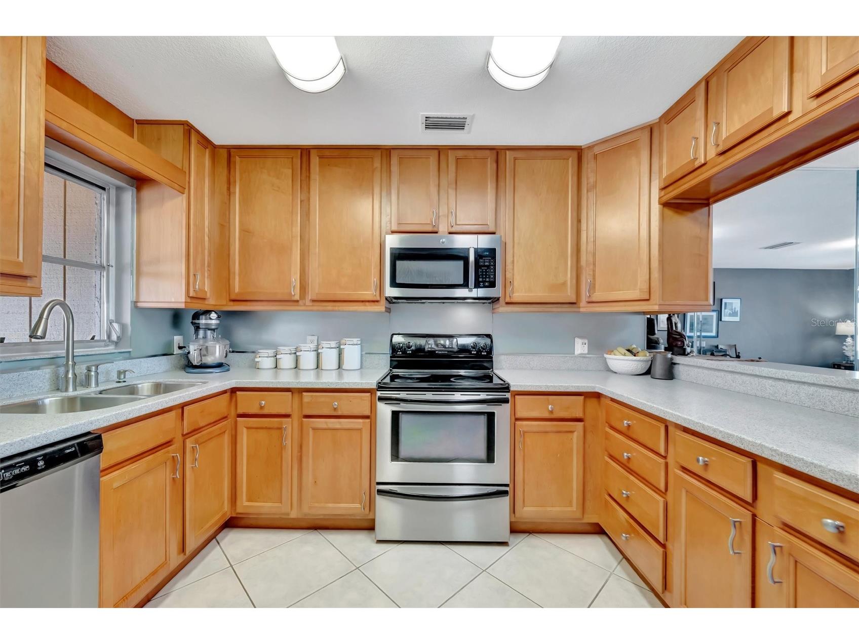 3863 Catalina Drive Bradenton FL 34210 - PALMA SOLA HARBOUR A4688016 image20