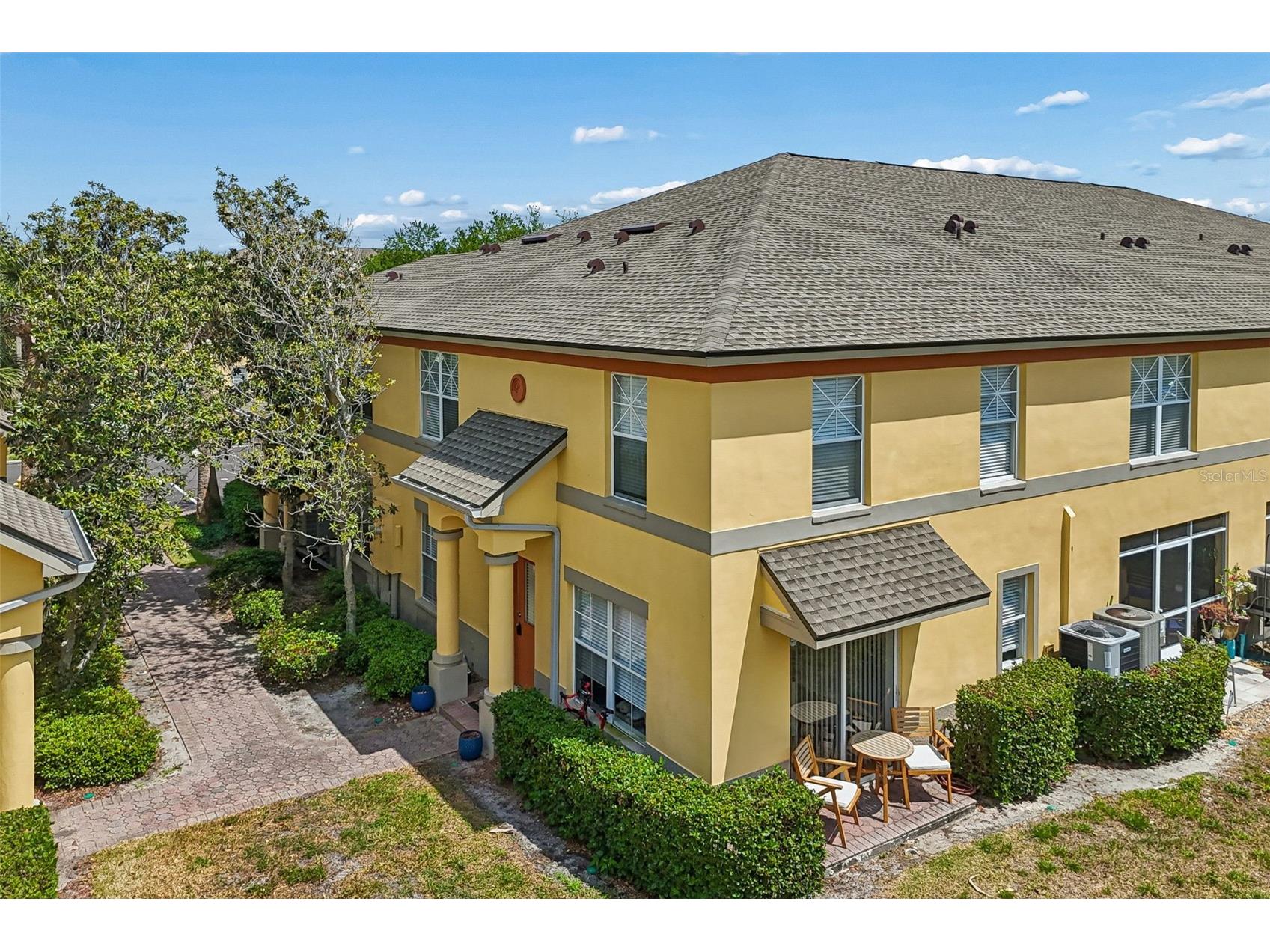 3863 Island Way Saint Petersburg FL 33705 TB8500294 image2