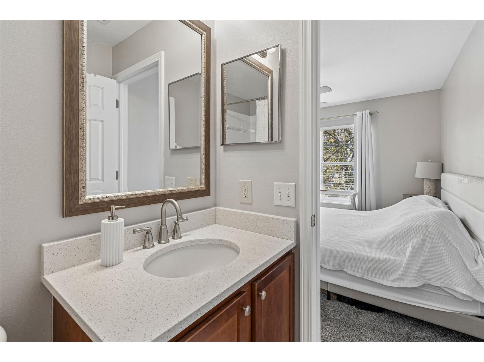 3863 Island Way Saint Petersburg FL 33705 TB8500294 image31