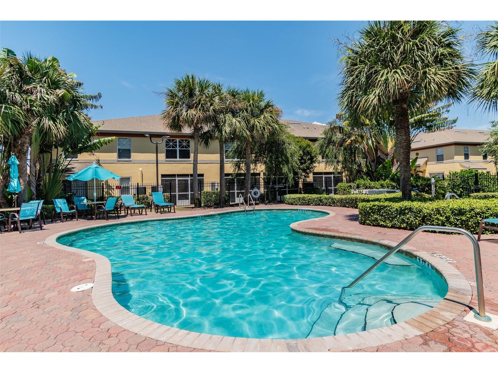3863 Island Way Saint Petersburg FL 33705 TB8500294 image50