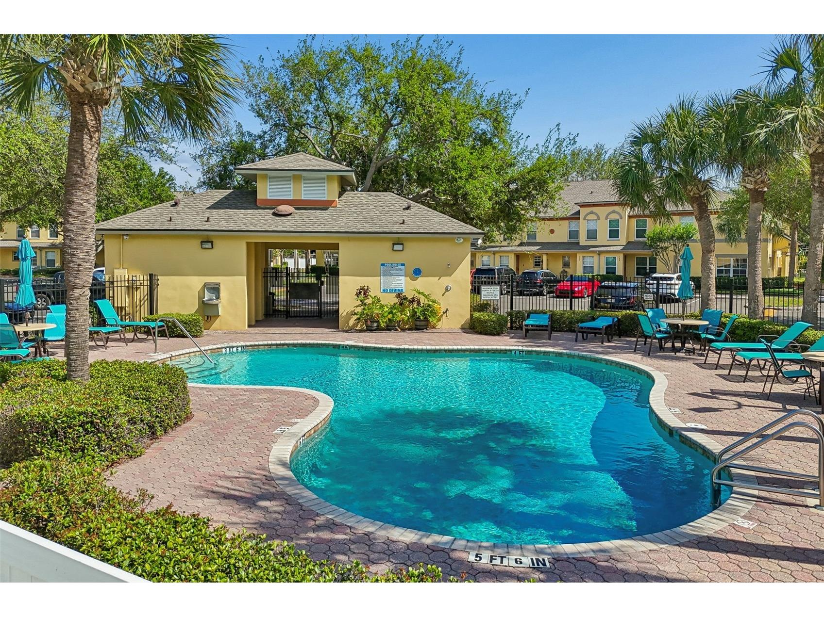 3863 Island Way Saint Petersburg FL 33705 TB8500294 image51