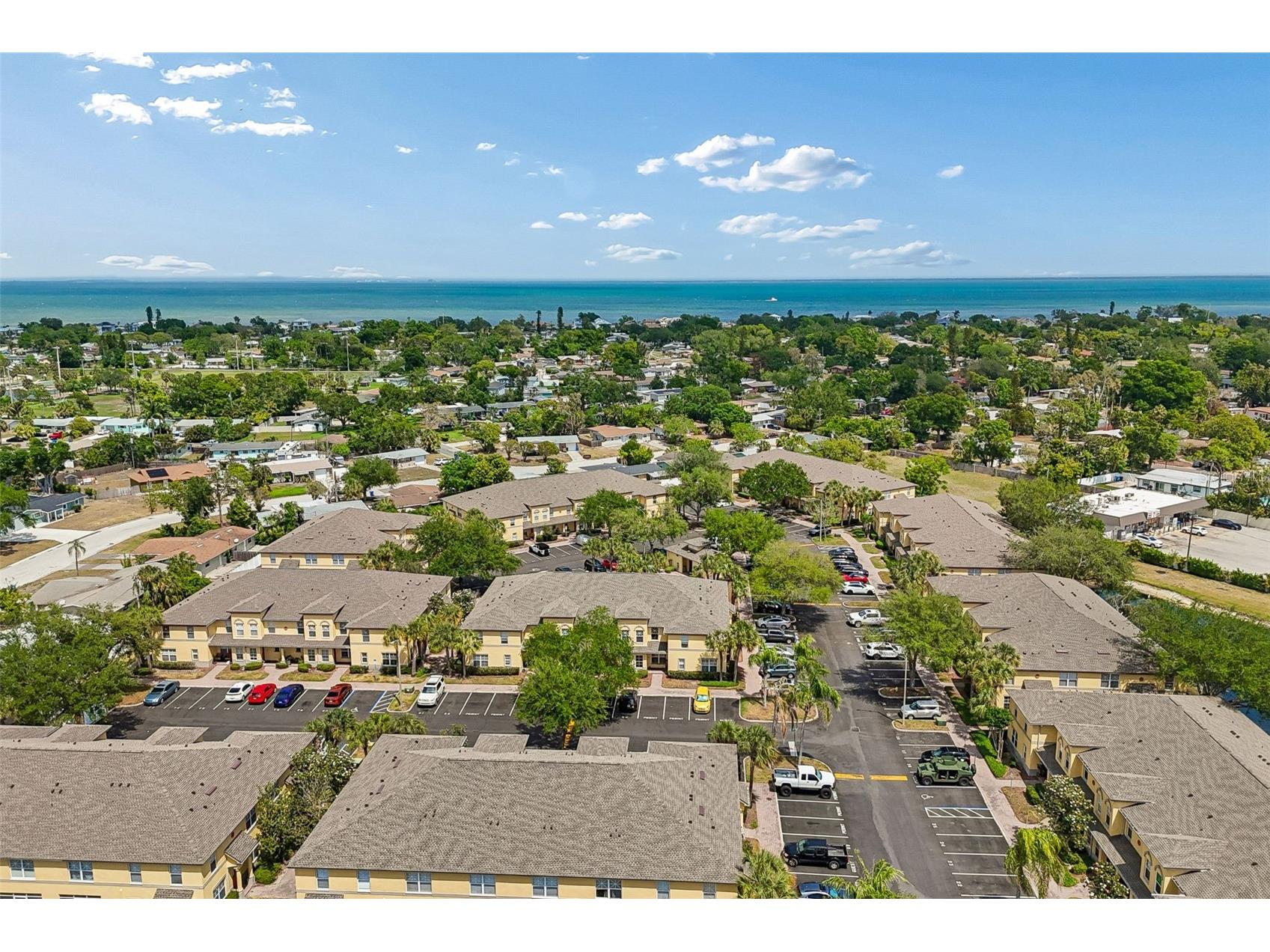 3863 Island Way Saint Petersburg FL 33705 TB8500294 image58